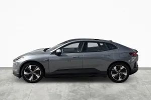 Polestar 4 2025